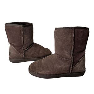 Beach Feet Boots Women's Sz 7 Brown Suede Australian Sheepskin Wool Winter